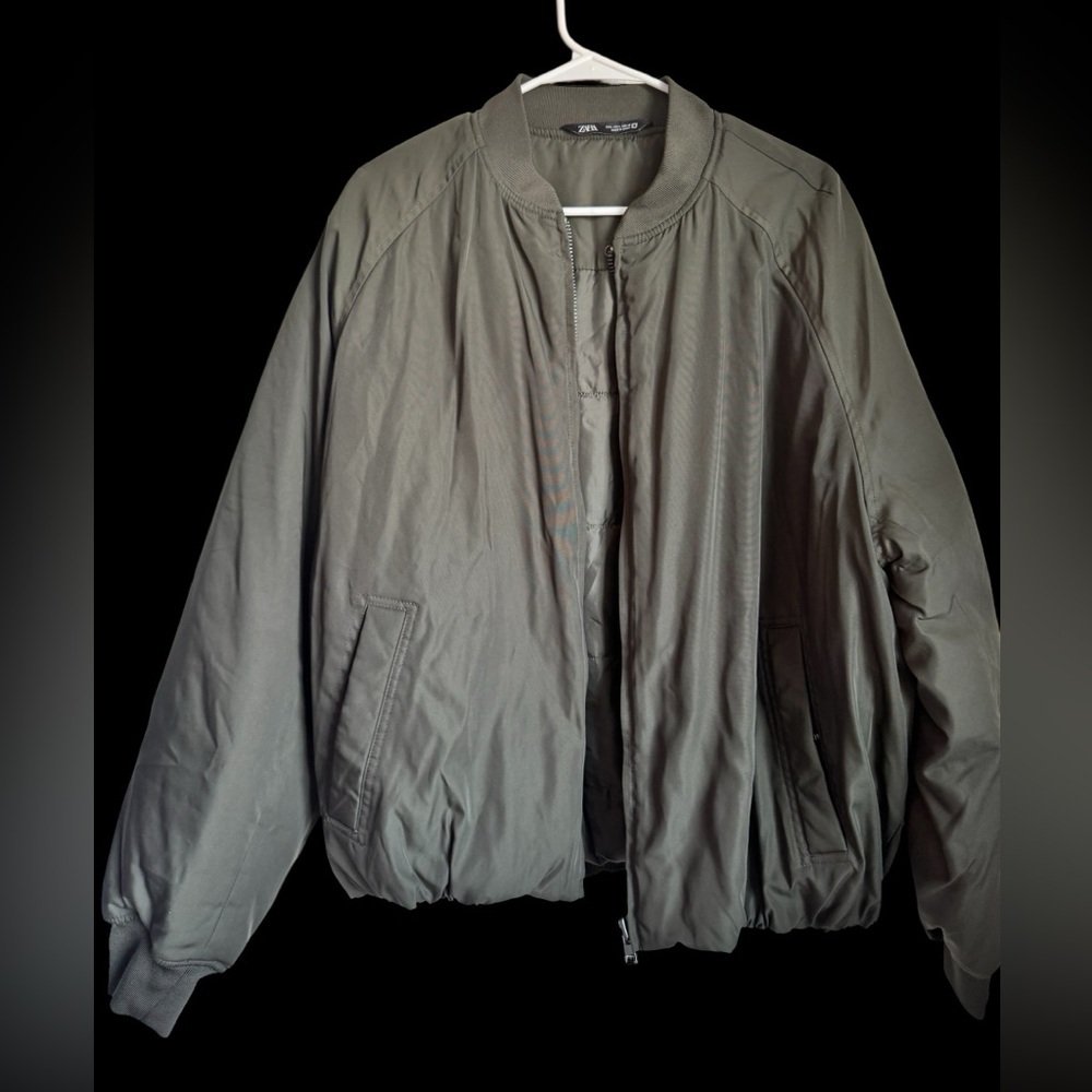 ZARA Bomber Jacket Lightweight Zip Front